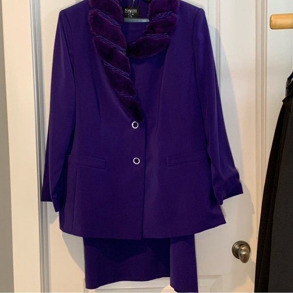 Natasia Collection Faux Fur Collar Purple formal skirt suit set Mother of bride - Picture 6 of 12